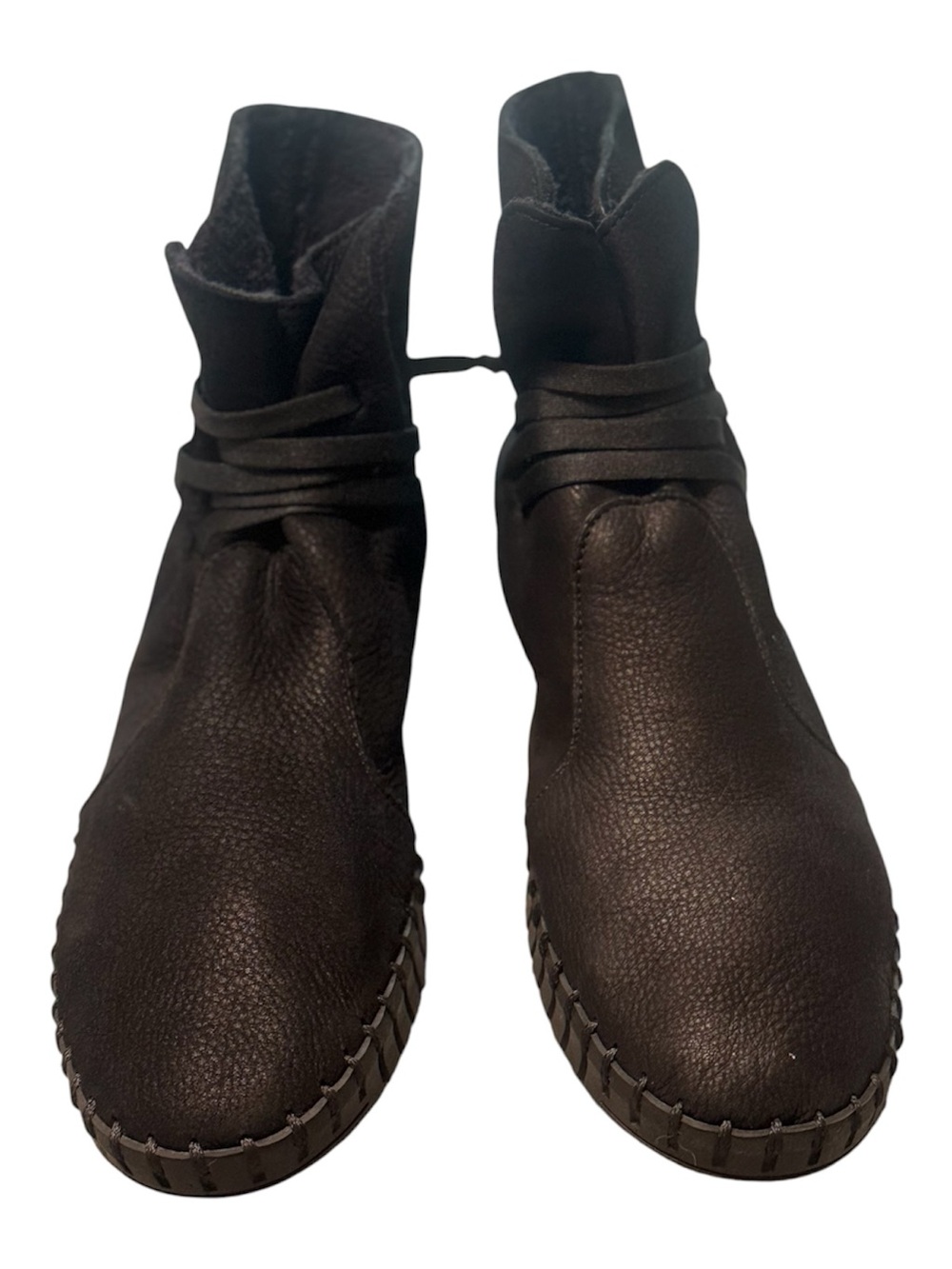 ERIC MICHAEL Leather ankle boots fleece lined size 9 (40)